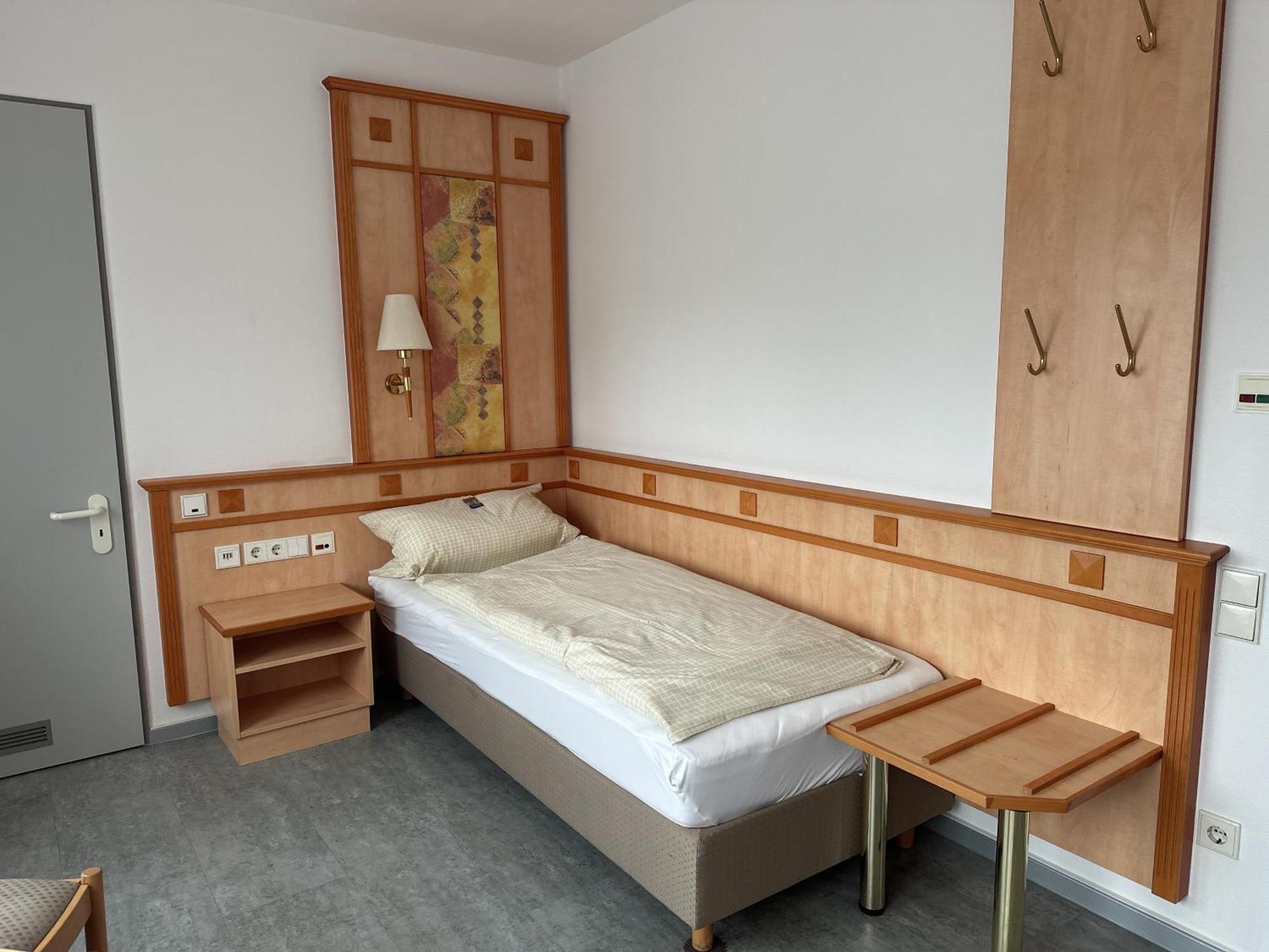 Hotel Wetterau - Self-Check-In Wölfersheim Exteriér fotografie