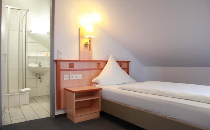 Hotel Wetterau - Self-Check-In Wölfersheim Pokoj fotografie