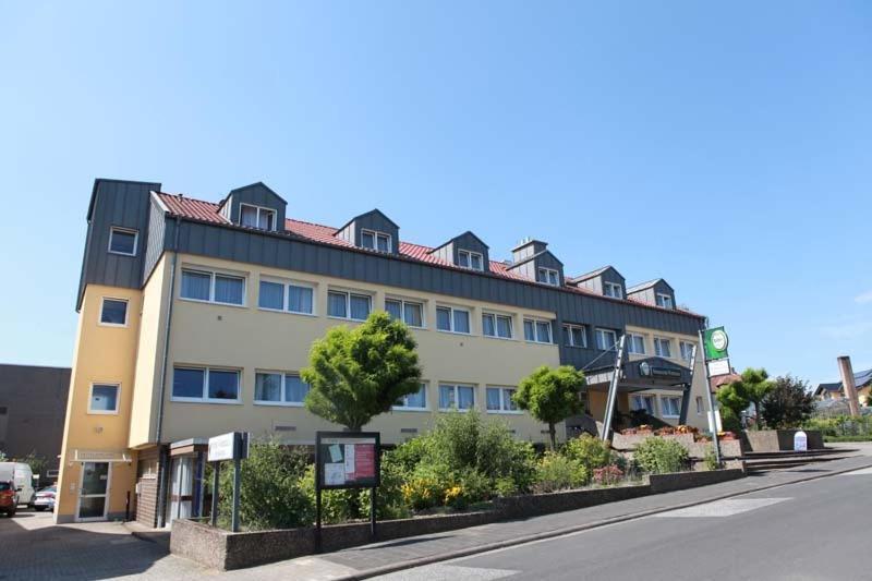 Hotel Wetterau - Self-Check-In Wölfersheim Exteriér fotografie